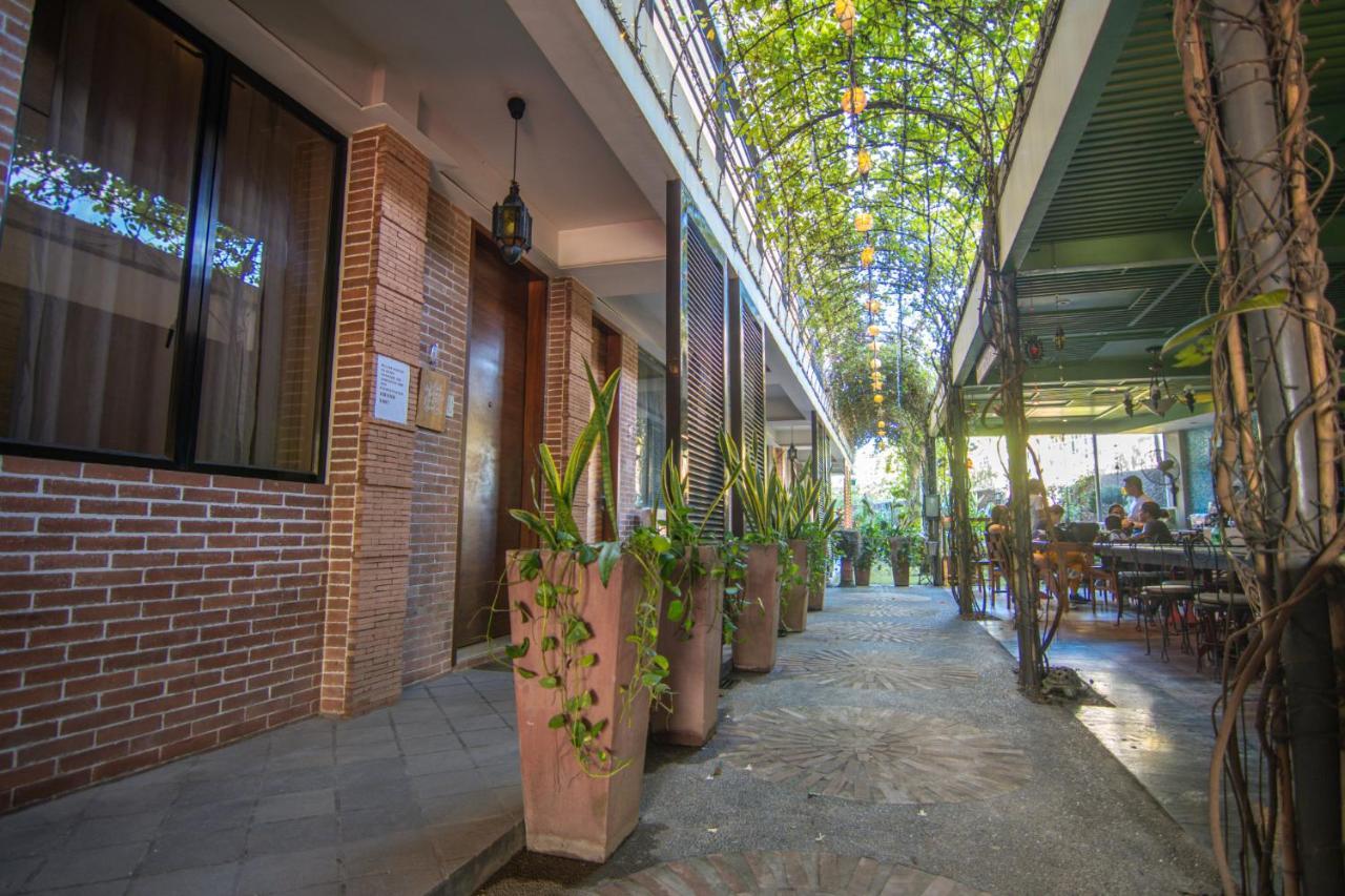 Gwandalan House Ξενοδοχείο Dipolog Εξωτερικό φωτογραφία